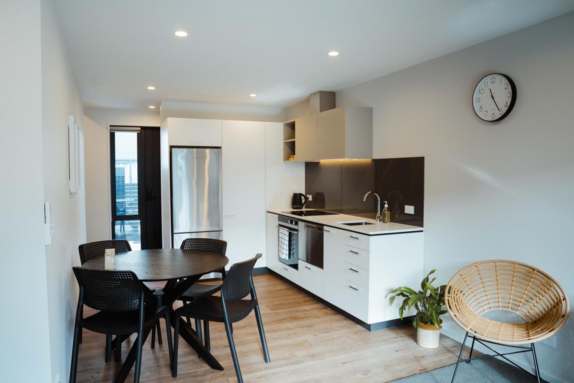 New Townhouse, Heart Of City Centre, 2 Bed 2 Bath, Car Park Christchurch Exteriér fotografie
